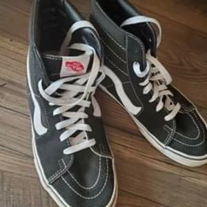 Vans Hi top men's shoes size 13